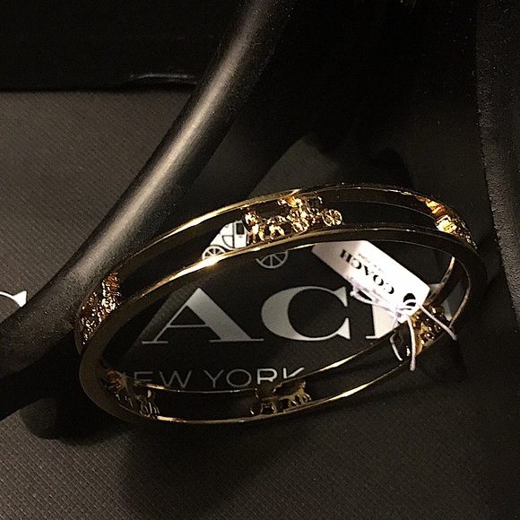 COACH - HORSE & CARRIAGE BANGLE (NWT) - Picture 4 of 11